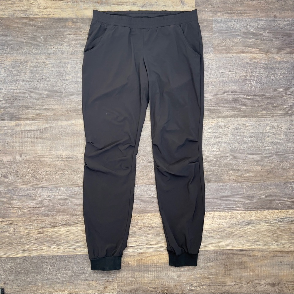 H&M Black Jogger casual pants size 8 B99